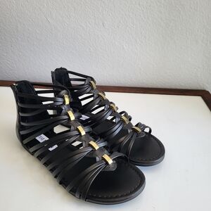 Steve Madden Black Sporty Sandals with Silver Accents